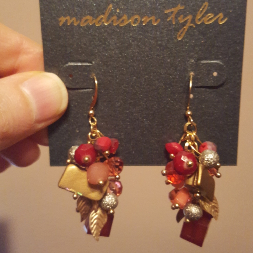Dangle Earrings in Gold and Raspberry Hues